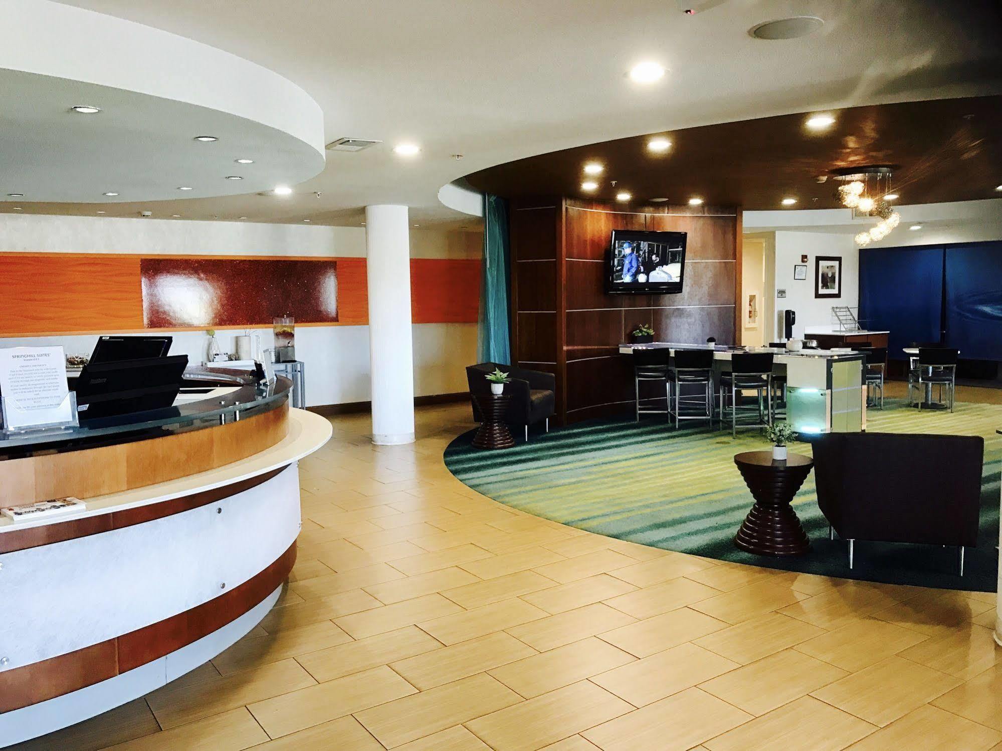Springhill Suites By Marriott Madera Exteriér fotografie